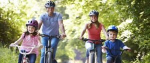 Es obligatorio llevar casco en bici.