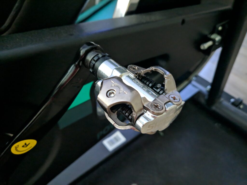 Mejores pedales MTB calidad precio sin duda Shimano 520